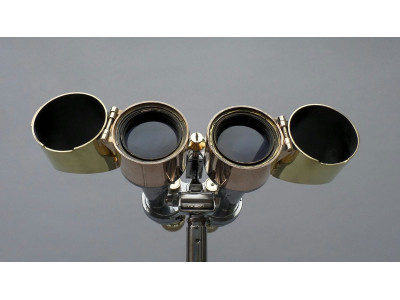 BRITISH BATTLESHIP BINOCULARS 10 x 80 – MADE IN 1944